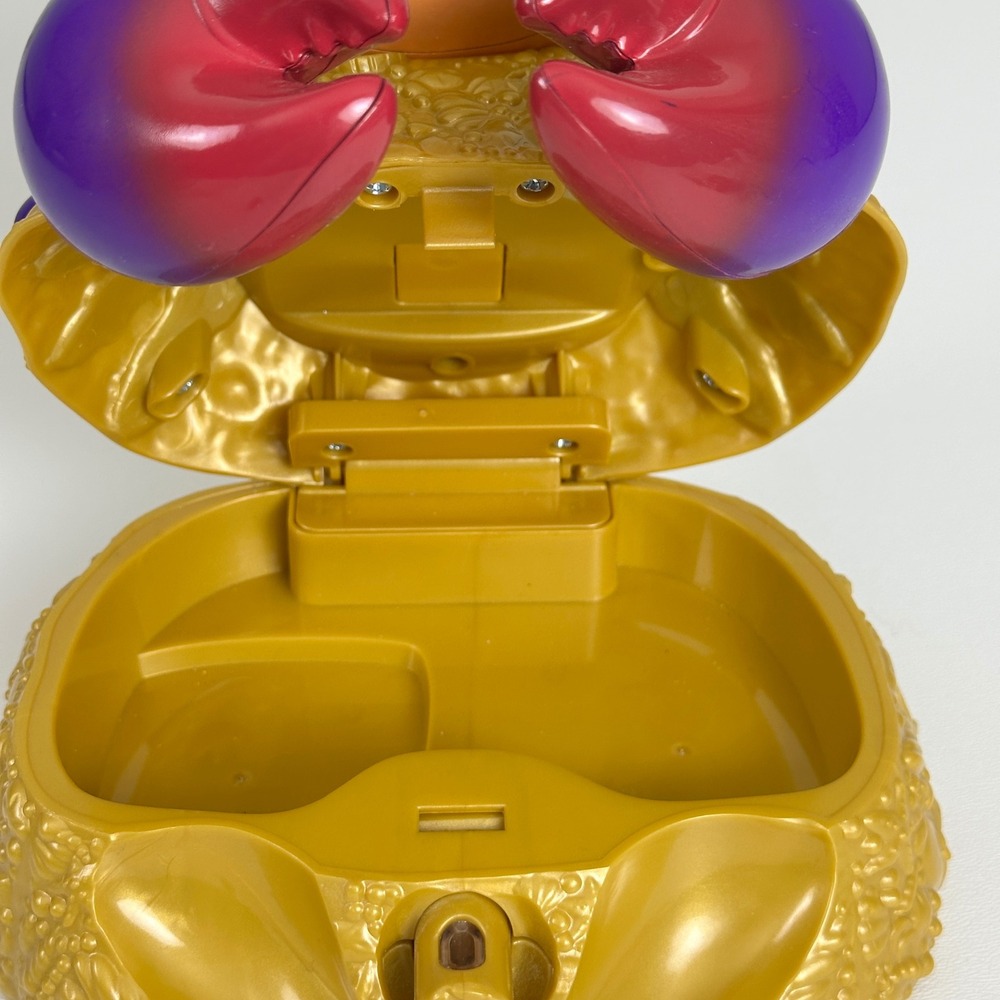 Disney Moana Tamatoa Shiny Crab Jewelry Box with Ring Gold Purple Figure - Picture 15 of 16